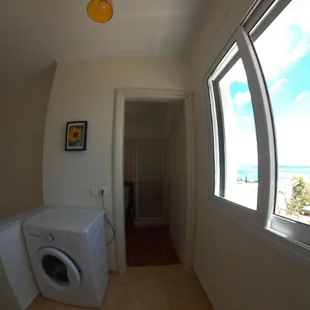 Beach Two Bedroom Maisonette With Sea View
