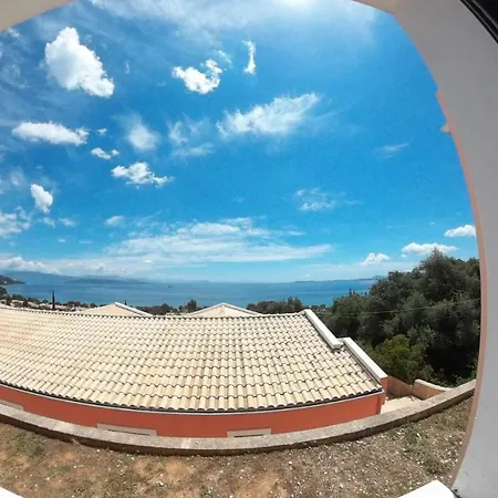 Beach Two Bedroom Maisonette With Sea View
